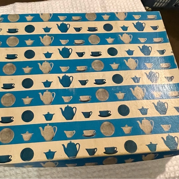 Vintage Toy Tea Set 17 Pieces Original Box Floral Butterfly Japan Child Set - Picture 10 of 12